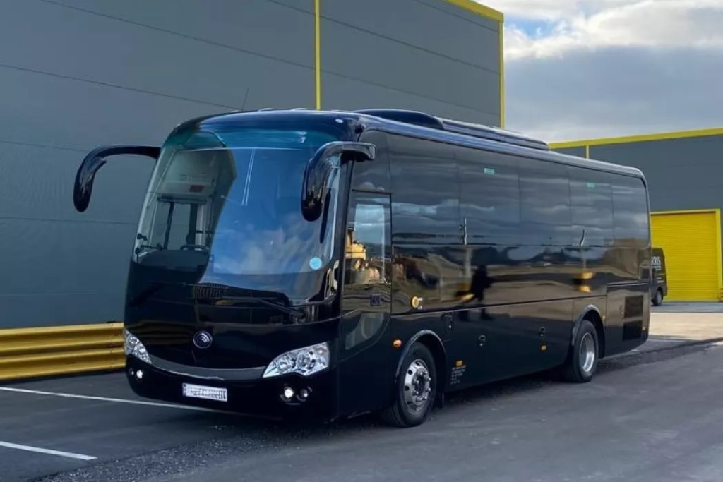 Bus Rental with Driver Paris for seamless group travel